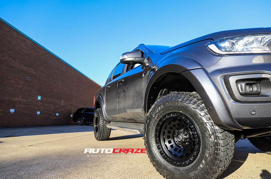 FORD-RANGER-ZEPHYR-MATTE-BLACK